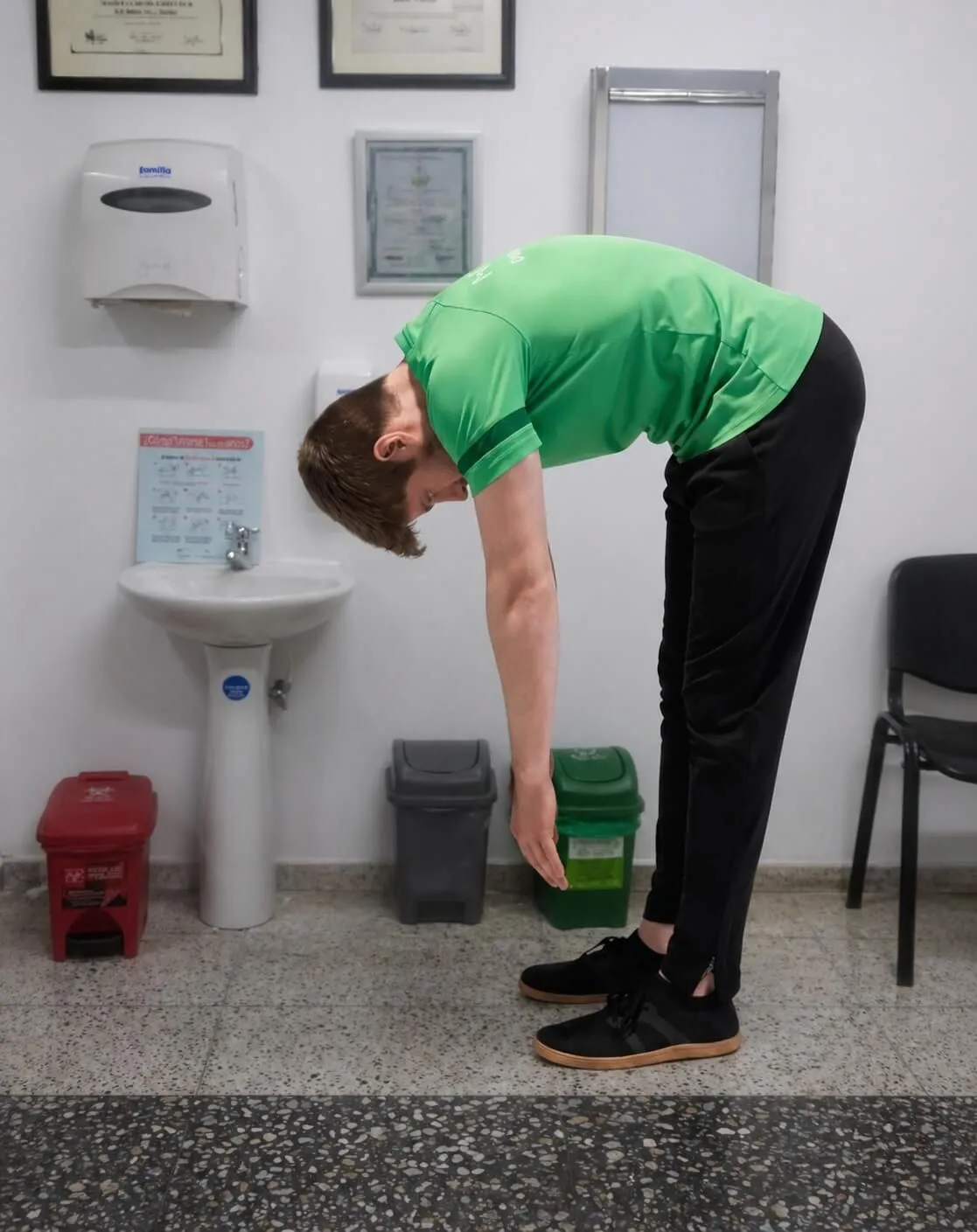 Caso 2 · Hernia discal lumbar — Antes